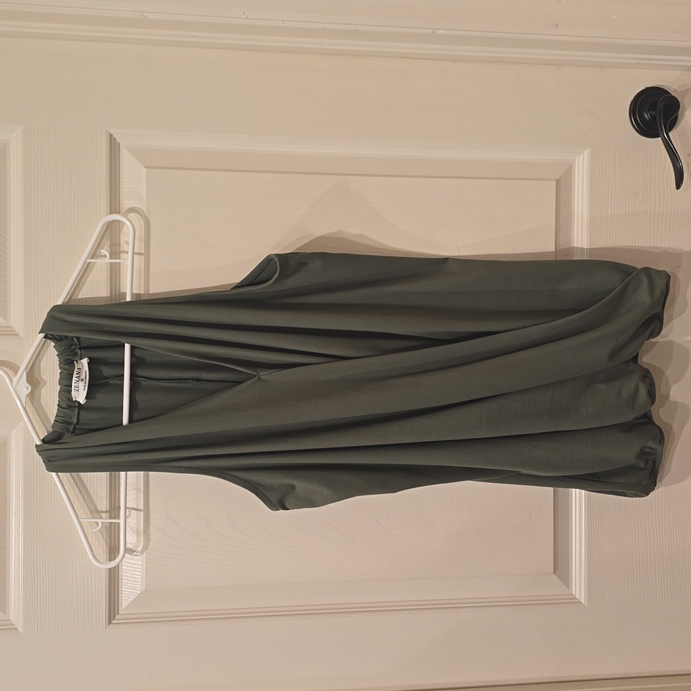 Zenana top tank style - Army green